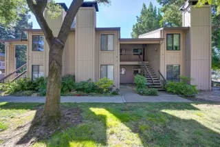 Photo #1: 222115127 Listing 