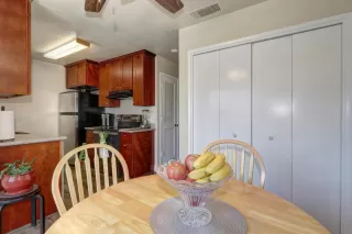 Photo #6: 222116663 Listing