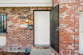 Photo #3: 222116674 Listing