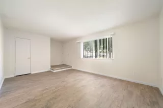 Photo #5: 222116674 Listing