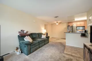 Photo #5: 222116764 Listing 