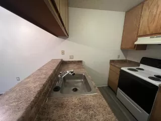 Photo #3: 222117172 Listing