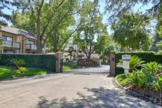 Photo #1: 222117855 Listing