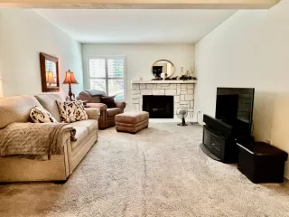 Photo #1: 222117869 Listing