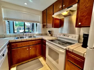 Photo #3: 222117869 Listing
