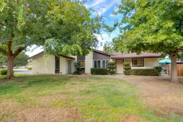 MLS: 222118400 Condo For Sale