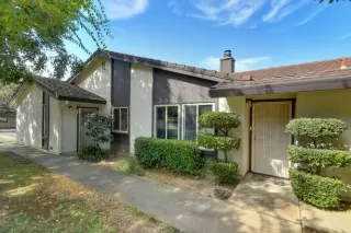 Photo #2: 222118400 Listing