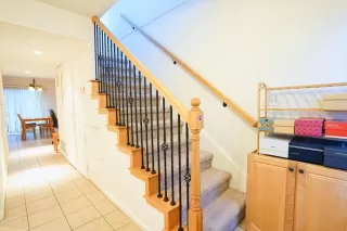 Photo #4: 222118429 Listing 