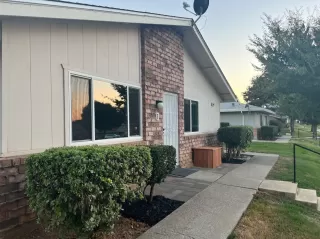 Photo #1: 222118605 Listing 