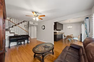 Photo #5: 222119094 Listing 