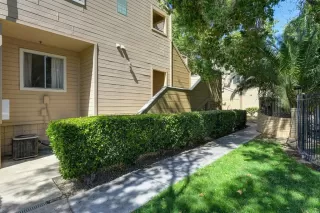 Photo #1: 222120661 Listing