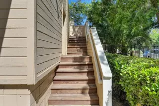 Photo #2: 222120661 Listing