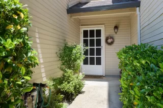 Photo #1: 222120941 Listing