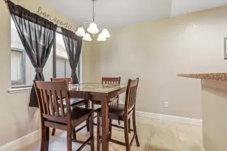 Photo #3: 222121147 Listing 