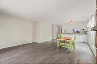 Photo #6: 222122410 Listing 