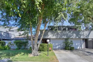 Photo #1: 222122418 Listing 