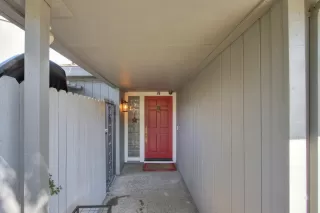Photo #3: 222122418 Listing 