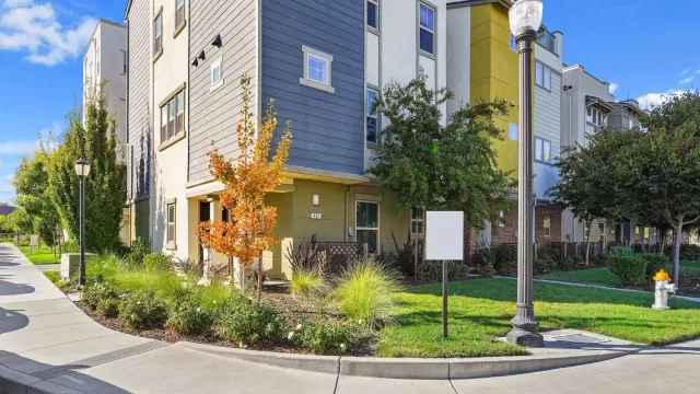 MLS: 222122982 Condo For Sale