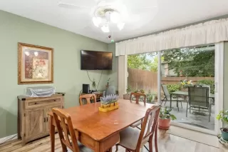 Photo #6: 222123184 Listing