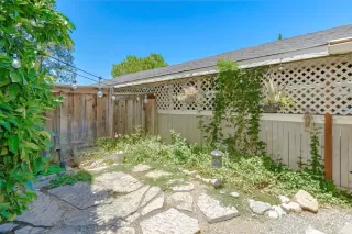 Photo #2: 222123444 Listing 