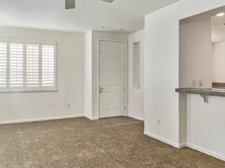 Photo #5: 222124320 Listing 