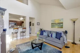 Photo #4: 222124747 Listing 