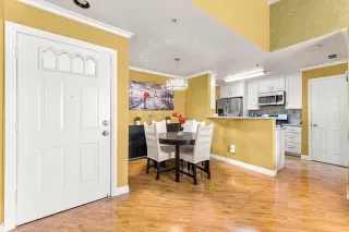 Photo #6: 222125234 Listing