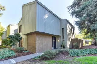 Photo #1: 222125588 Listing