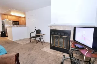 Photo #5: 222126037 Listing 