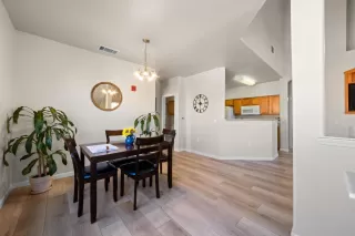 Photo #3: 222126058 Listing 