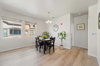 Photo #4: 222126058 Listing 