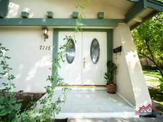 Photo #1: 222126356 Listing