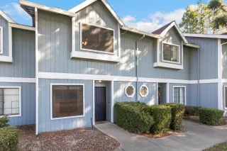 Photo #2: 222126675 Listing