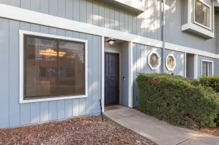 Photo #3: 222126675 Listing