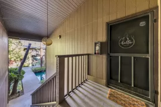 Photo #1: 222126823 Listing