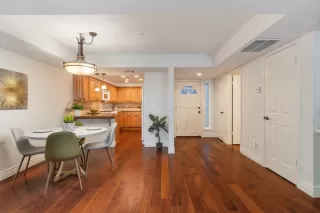 Photo #2: 222127156 Listing 