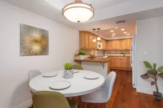 Photo #3: 222127156 Listing 