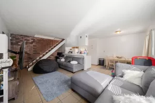 Photo #4: 222127215 Listing 