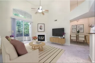 Photo #1: 222128244 Listing