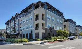 Photo #1: 222128538 Listing 