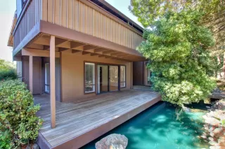 Photo #4: 222128911 Listing