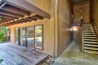 Photo #5: 222128911 Listing