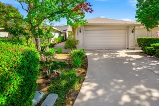 Photo #1: 222129019 Listing