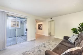 Photo #4: 222129400 Listing 