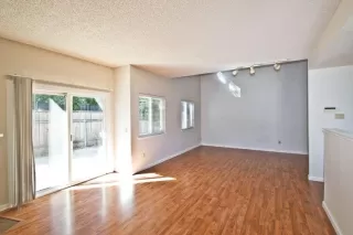 Photo #2: 222130123 Listing 