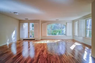 Photo #3: 222131023 Listing