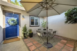 Photo #5: 222131414 Listing