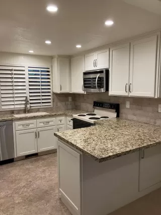 Photo #2: 222133104 Listing 