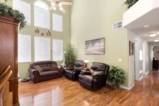 Photo #3: 222133474 Listing 