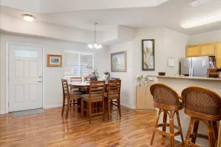 Photo #5: 222133474 Listing 
